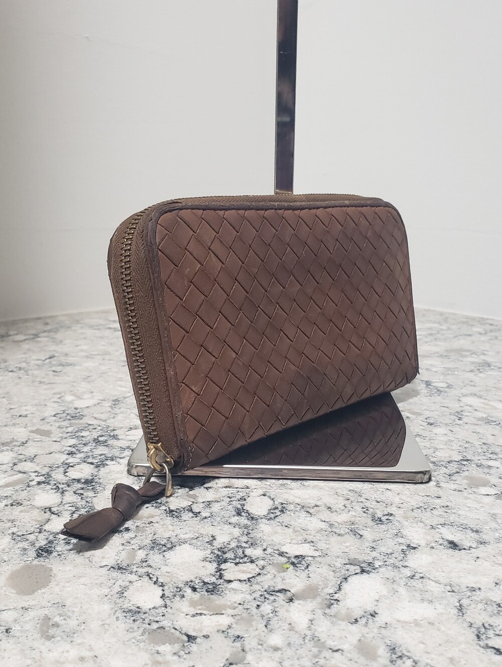Bottega Veneta Intrecciato Woven Nappa Leather Zip Around Wallet - Picture 2 of 11